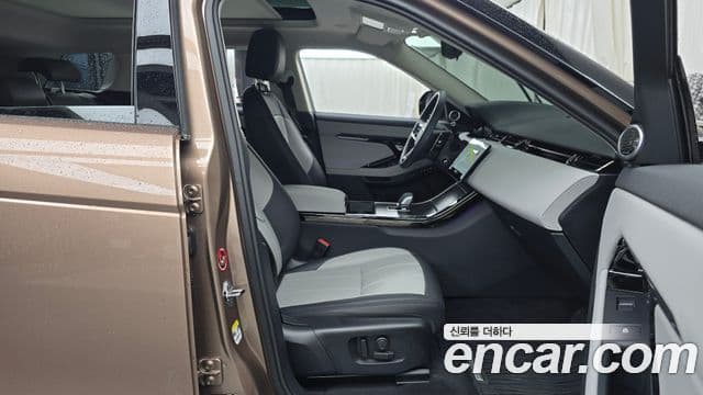 Land Rover Range Rover Evoque 2025 — Фото 11/20