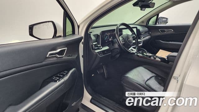 Kia Sportage 2022 — Фото 10/20
