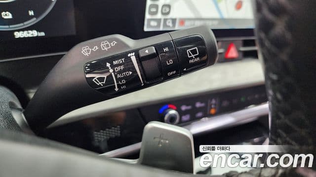 Kia Sportage 2022 — ფოტო 23/37