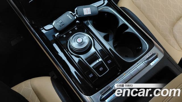 Kia Carnival 2023 — Фото 9/20