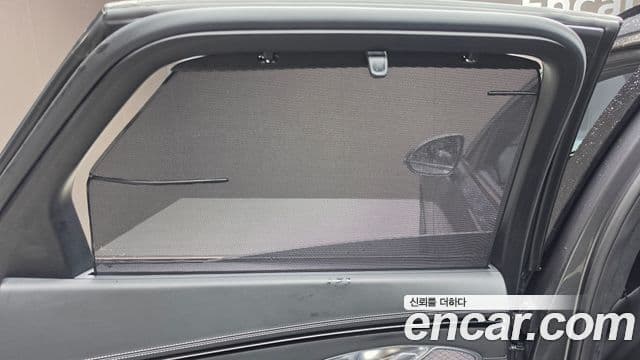 Genesis GV70 2022 — Şəkil 34/36