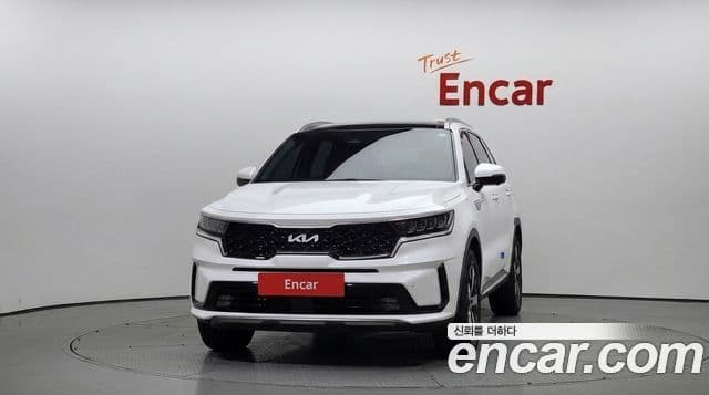 Kia Sorento 2022 — Фото 3/20