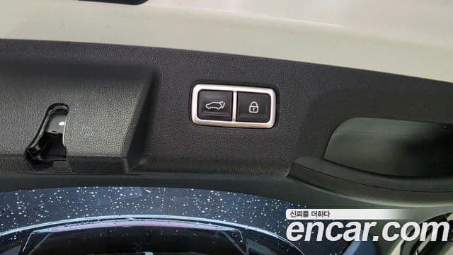 Kia Sorento 2022 — Photo 11/36