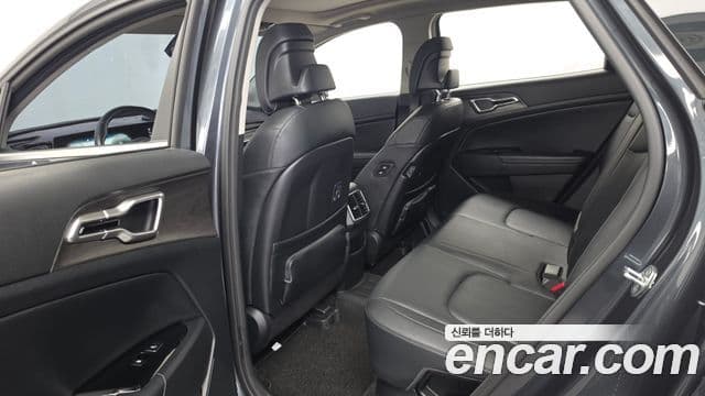 Kia Sportage 2022 — Şəkil 15/34