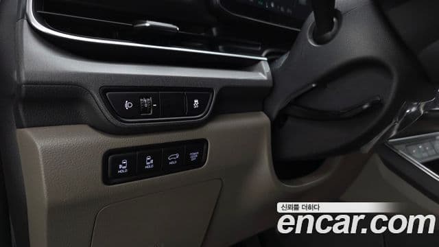 Kia Carnival 2025 — Фото 19/20