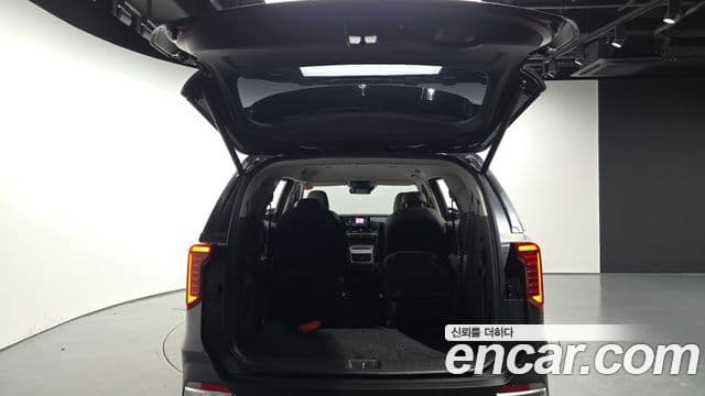 Kia Carnival 2025 — Фото 20/20
