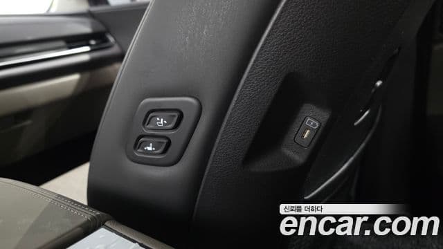 Kia Carnival 2025 — ფოტო 23/37