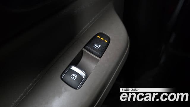 Kia Carnival 2025 — ფოტო 18/37
