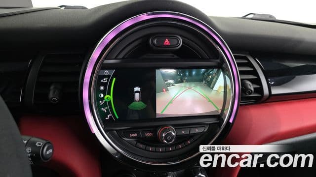Mini Cooper S 2020 — Фото 15/20