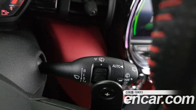 Mini Cooper S 2020 — ფოტო 16/32