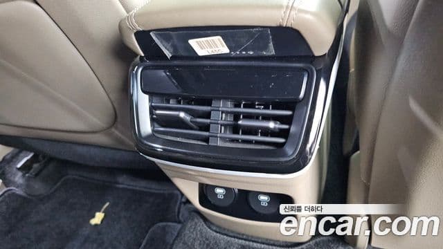 Kia K8 2022 — ფოტო 1/26