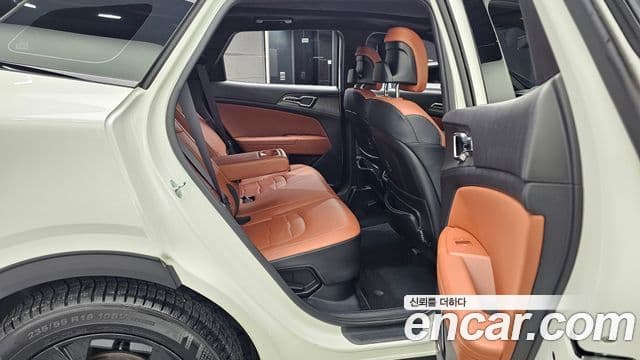 Kia Sportage 2025 — Фото 12/20