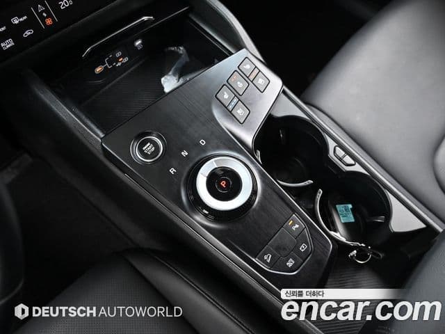 Kia Sportage 2025 — Фото 11/20