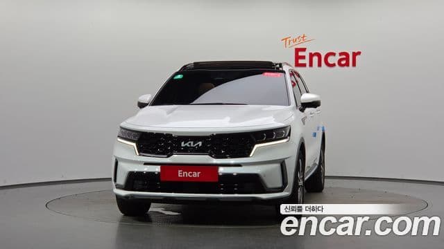 Kia Sorento 2023 — Фото 3/20