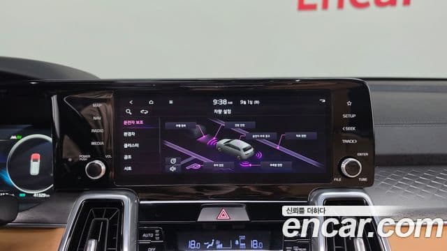 Kia Sorento 2023 — Фото 16/20