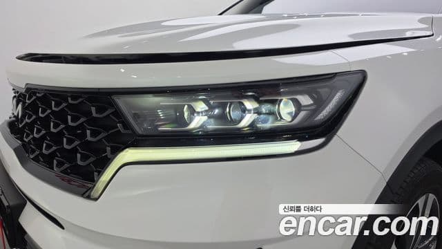 Kia Sorento 2023 — Photo 38/39