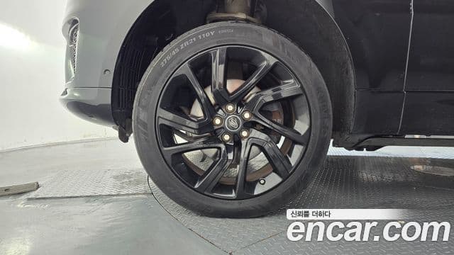 Land Rover Range Rover Sport 2018 — Фото 5/20