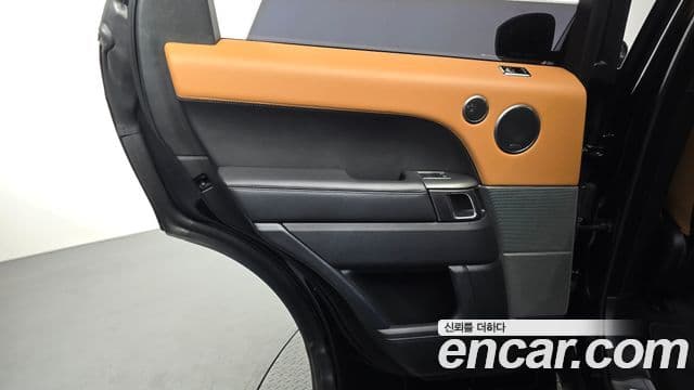 Land Rover Range Rover Sport 2018 — Şəkil 2/36