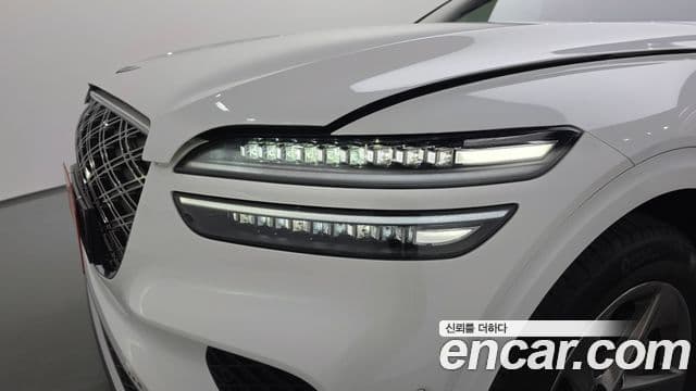 Genesis GV70 2025 — ფოტო 8/41