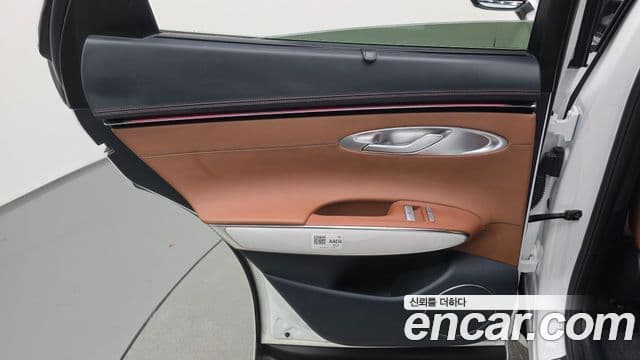 Genesis GV70 2025 — ფოტო 29/41