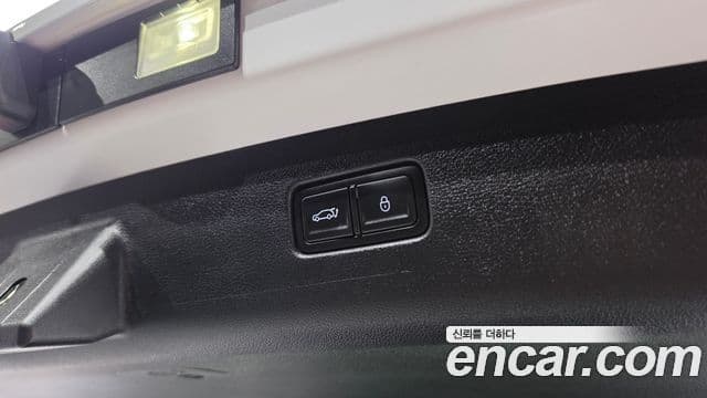 Genesis GV70 2025 — ფოტო 26/41