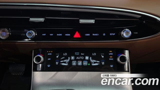 Genesis GV70 2025 — ფოტო 41/41
