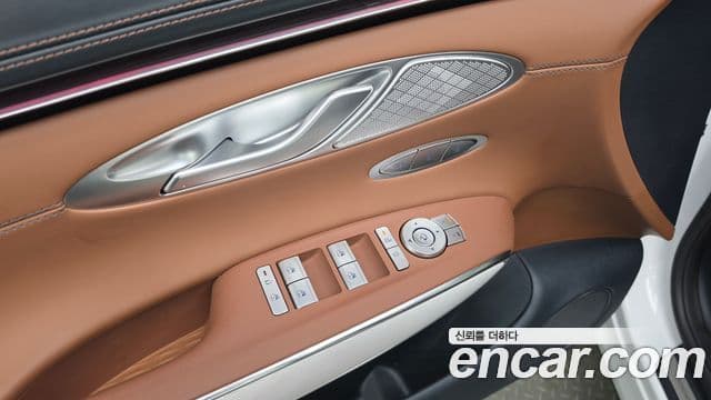 Genesis GV70 2025 — ფოტო 23/41