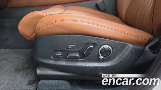Genesis GV70 2025 — ფოტო 10/41