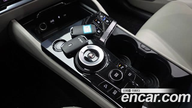 Kia Sportage 2022 — Фото 9/20