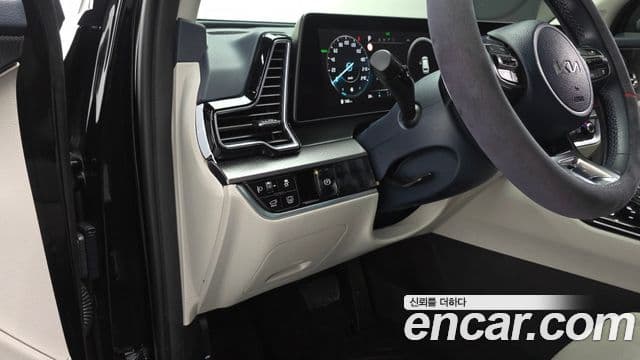 Kia Sportage 2022 — Фото 13/20