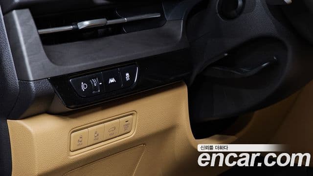 Kia Carnival 2021 — Фото 13/20