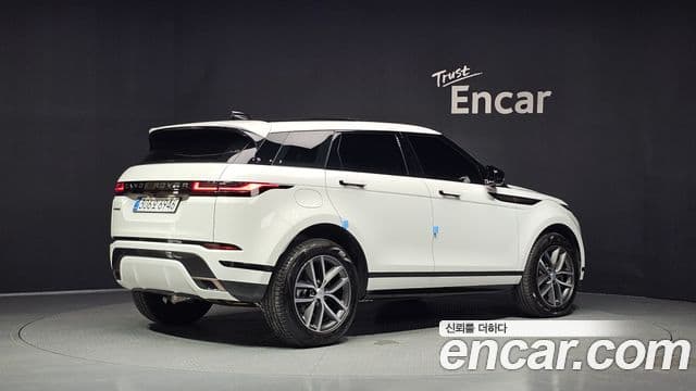 Land Rover Range Rover Evoque 2025 — Şəkil 28/33