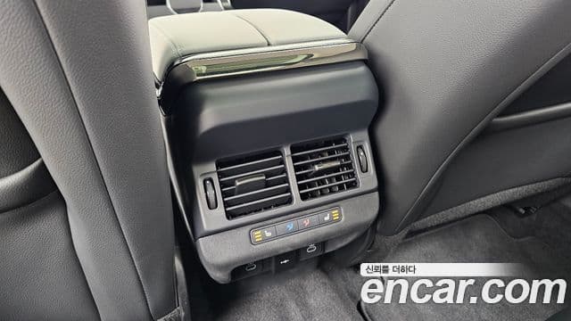 Land Rover Range Rover Evoque 2025 — Şəkil 6/33