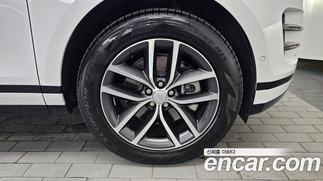 Land Rover Range Rover Evoque 2025 — Şəkil 17/33