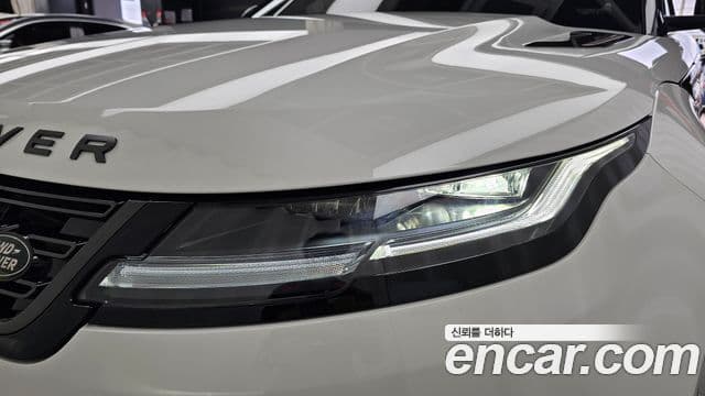 Land Rover Range Rover Evoque 2025 — ფოტო 27/33