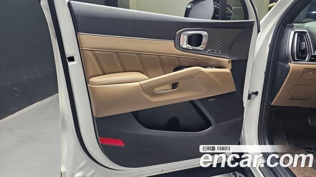 Kia Sorento 2024 — Şəkil 25/35