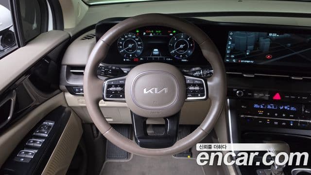 Kia Carnival 2022 — Фото 13/20