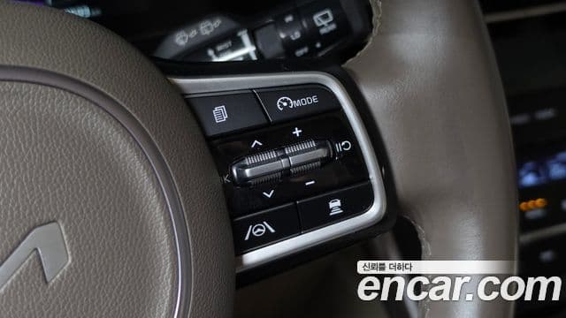 Kia Carnival 2022 — Фото 14/20