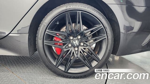 Kia Stinger Meister 2020 — Photo 29/39