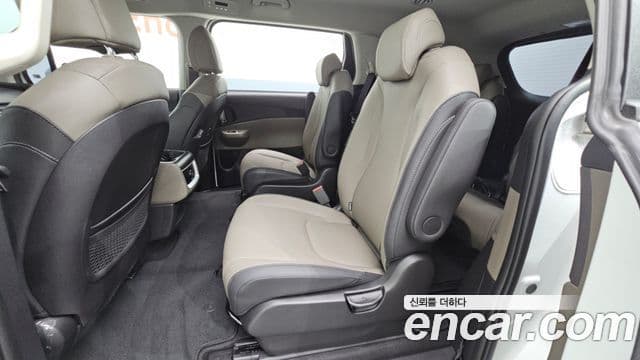 Kia Carnival 2026 — Фото 12/20