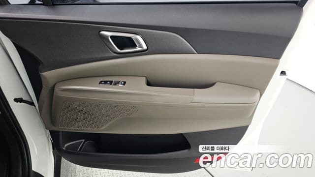 Kia Carnival 2026 — ფოტო 16/34