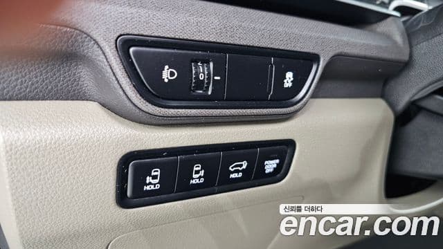 Kia Carnival 2026 — ფოტო 27/34