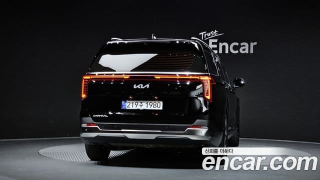 Kia Carnival 2025 — Фото 4/20