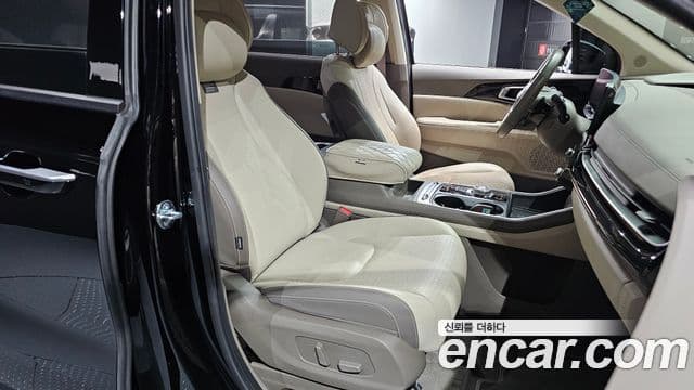 Kia Carnival 2025 — Фото 11/20
