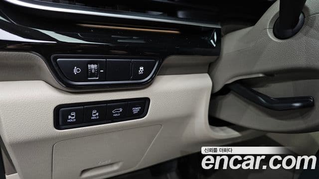 Kia Carnival 2025 — Фото 14/20