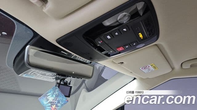 Kia Carnival 2025 — Фото 15/20