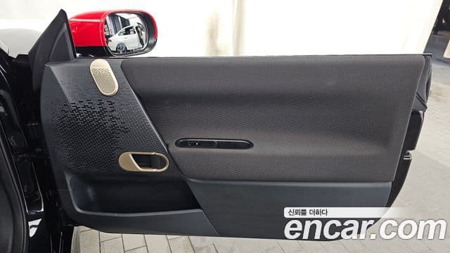 Mini Cooper Electric 2025 — Photo 31/31