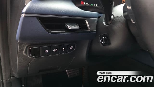 Kia K8 2025 — Photo 23/33