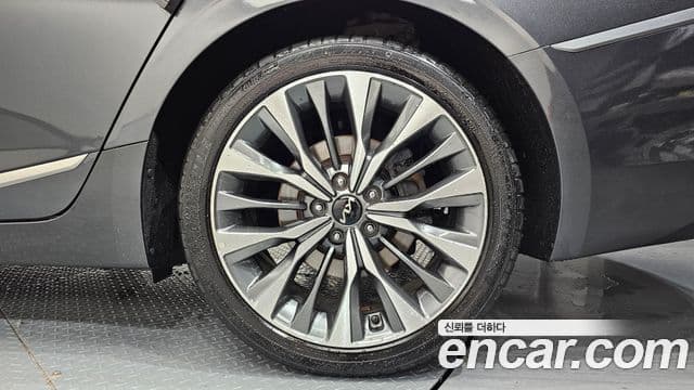 Kia K8 2021 — Photo 21/42