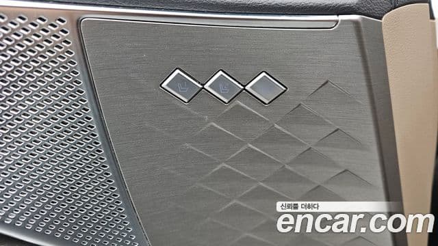 Kia K8 2021 — Photo 6/42